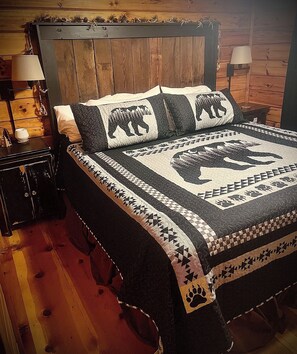 3 bedrooms, iron/ironing board, travel crib, free WiFi