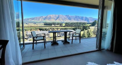 Best winter retreat - Perfect for Mt. Hutt!