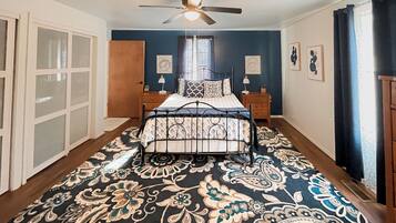 3 soverom, strykejern/-brett, wi-fi (inkludert) og sengetøy