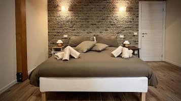 2 Schlafzimmer, Reisekinderbett, kostenloses WLAN, Bettwäsche