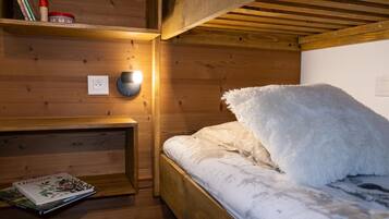 2 bedrooms, iron/ironing board, travel crib, free WiFi