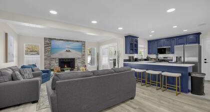 Luxury 6BR Villa with Heated Pool & Private Theater