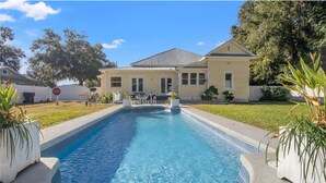 Unclassified image, 4 of 28, button - Quiet Historic Family Retreat with Pool--Pet Friendly--No Events (Bushnell)