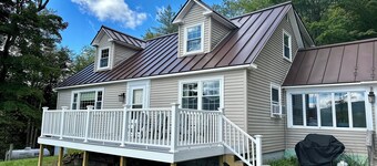 Pet-friendly Rustic Mtn Home+Apt