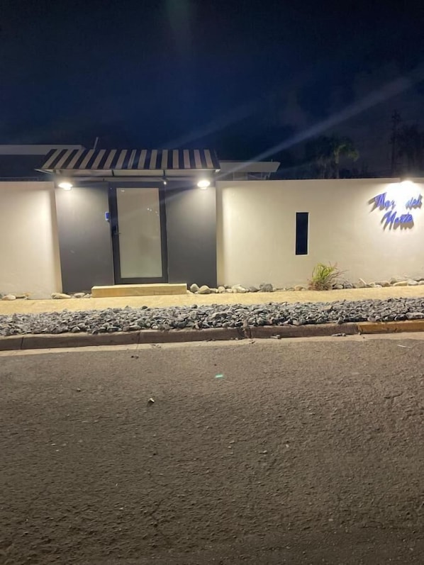 Façade de lâhĂ©bergement