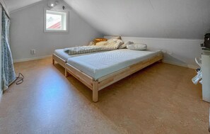 4 bedrooms
