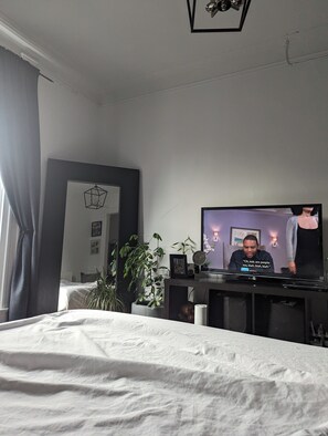 3 chambres, fer et planche Ă repasser, Wi-Fi, draps fournis