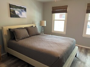 4 soverom, strykejern/-brett, wi-fi og sengetøy