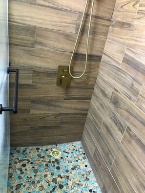 Shower, hair dryer, towels, soap - Mi Barca Su Casa 🇵🇷⚓️ (Isabela)