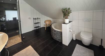 Urgemütliche und hochwertige Ferienwohnung
