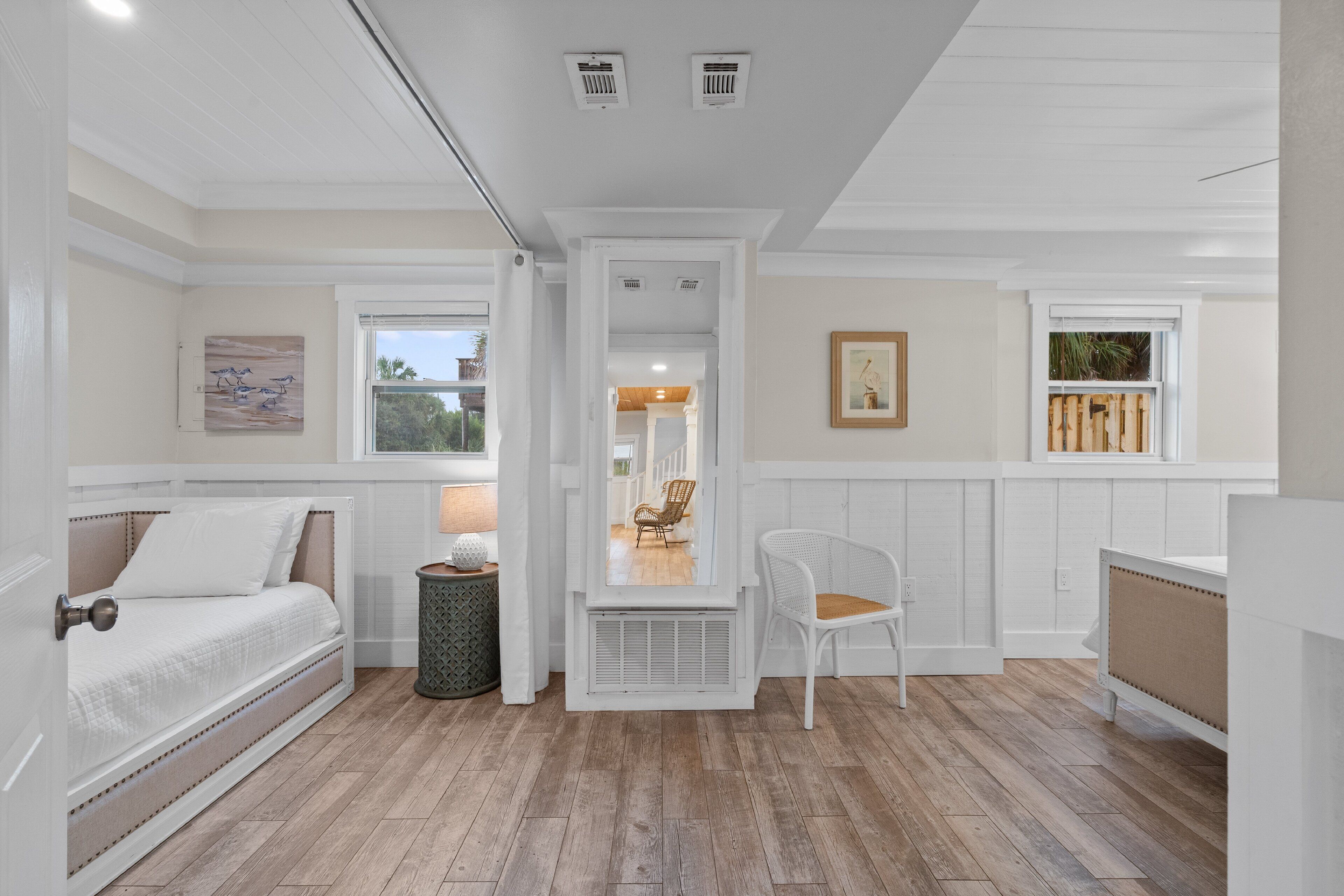 3 soverom, skrivebord, strykejern/-brett og wi-fi (inkludert)