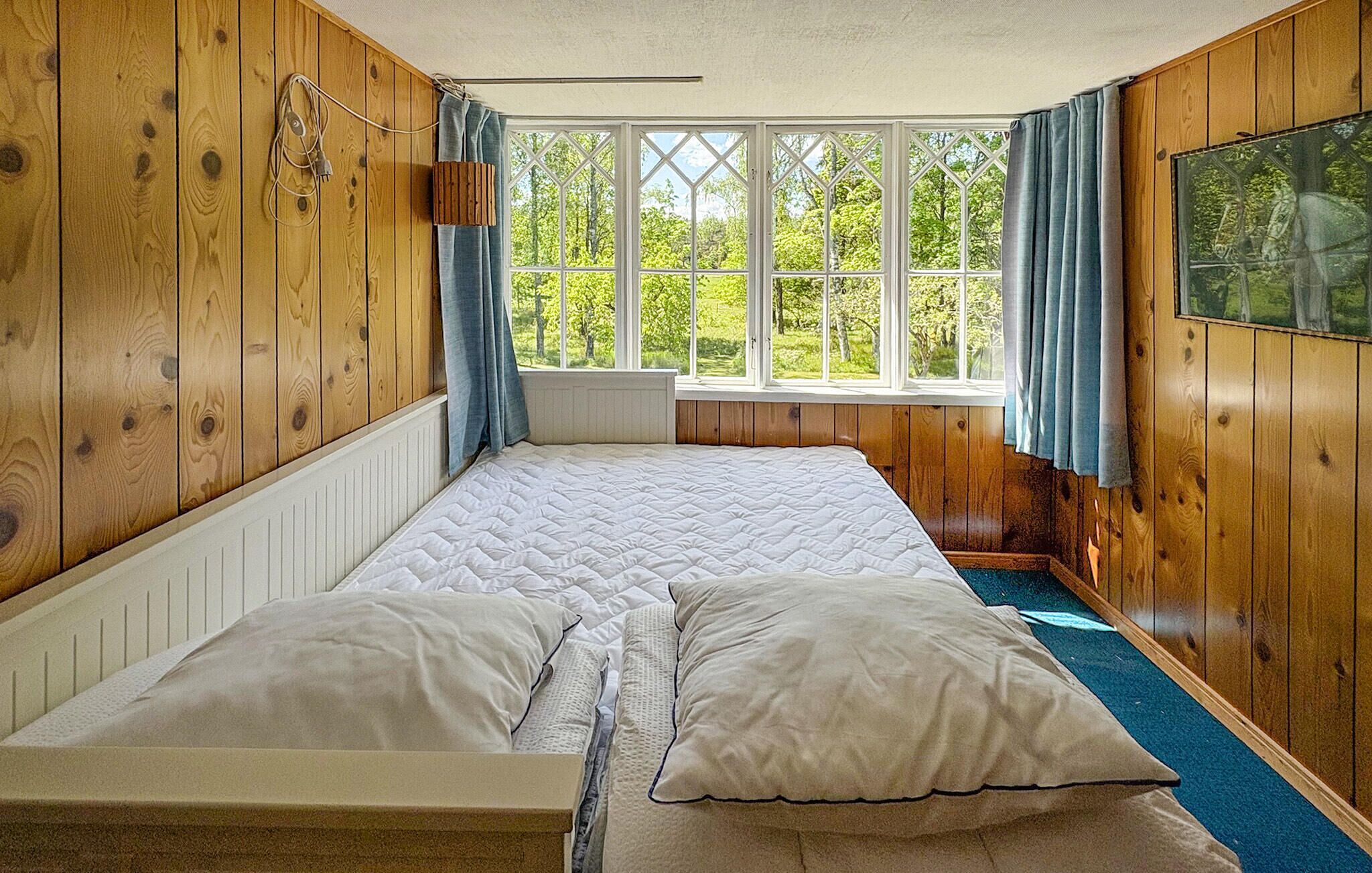 4 多间卧室、床单