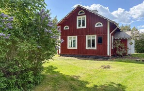 Exterior - 4 bedroom gorgeous home in Vikbolandet (Vikbolandet)