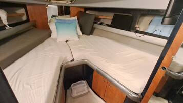 Fer et planche Ă repasser, Wi-Fi, draps fournis