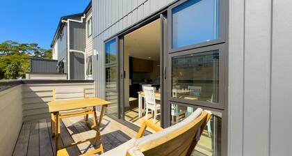 4Bs Newly Built Spacious Townhouse in Forrest Hill