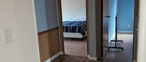 4 makuuhuonetta, Wi-Fi, vuodevaatteet