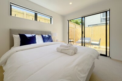Contemporary Design Four-Bedroom Home