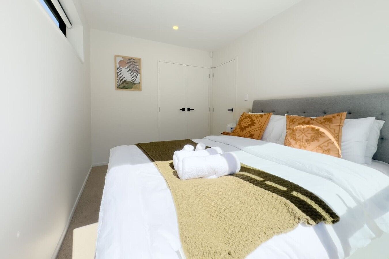 3 bedrooms, WiFi, bed sheets