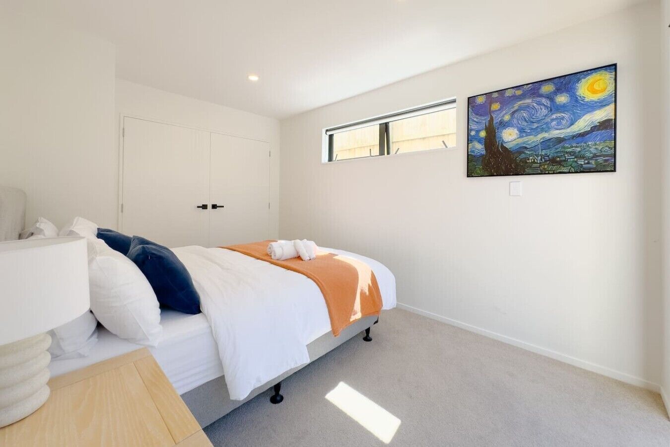 3 bedrooms, WiFi, bed sheets