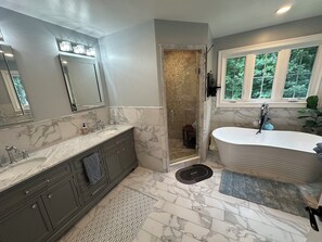 Hair dryer, towels, soap, shampoo