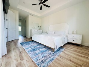 4 Schlafzimmer, Reisekinderbett, WLAN, Bettwäsche