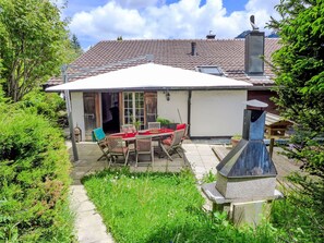 Outdoor dining - Chalet Rebhalde by Interhome (Schönried)