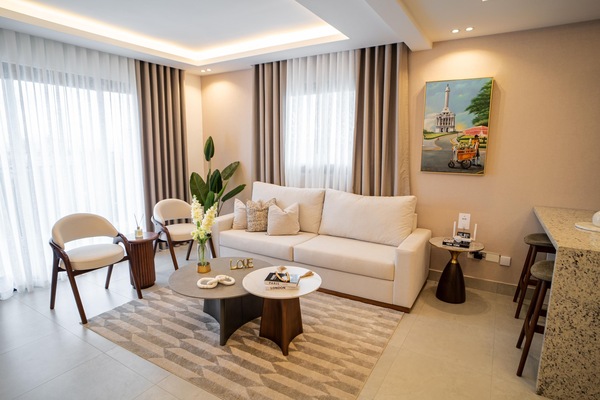 リビング エリア