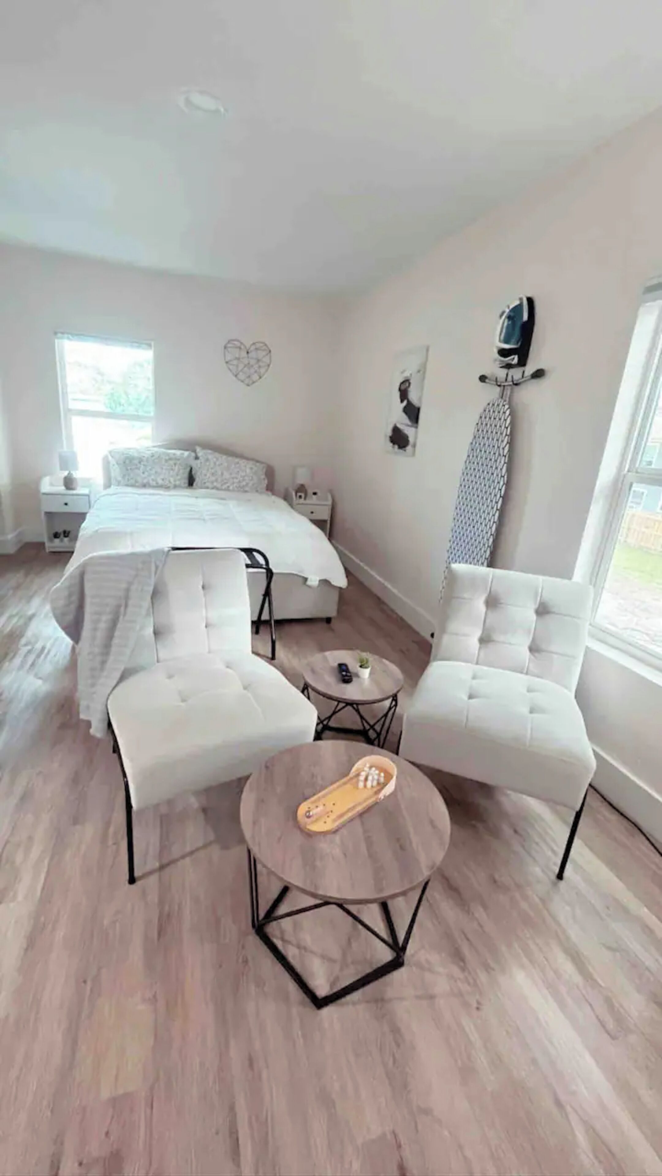 4 Schlafzimmer, Bügeleisen/Bügelbrett, Reisekinderbett, kostenloses WLAN