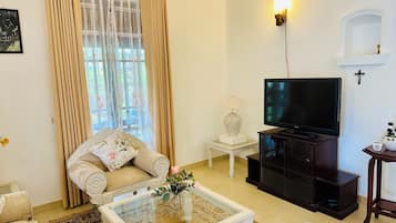 TV
