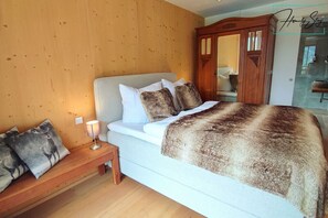 1 chambre, bureau, Wi-Fi gratuit, draps fournis