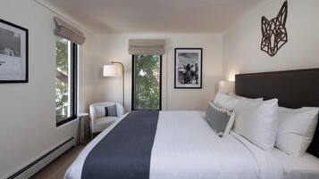 Quarto superluxo, 1 cama King, vista para a montanha | Roupas de cama premium, camas com colchões pillow-top