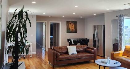 8-BR, 8-Bath Home: Your Perfect Staycation near SF