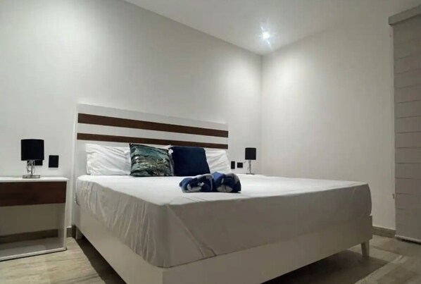 Apartment, 1 King Bed with Sofa bed, Private Bathroom | 1 bedroom