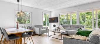 "Anabela" - from the sea by Interhome