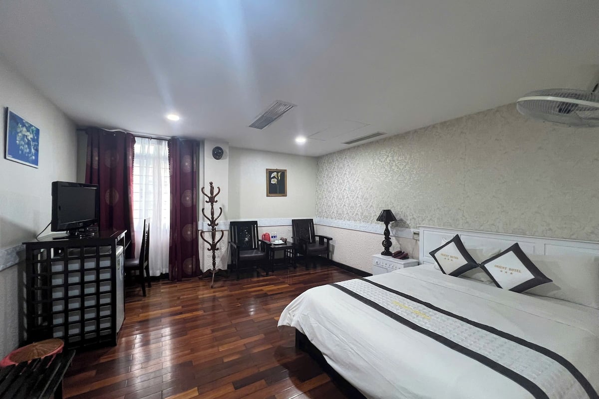 ห้องดีลักซ์ซิงเกิล | โต๊ะทำงาน, ผ้าม่านกันแสง, Wi-Fi ฟรี, ผ้าปูที่นอน