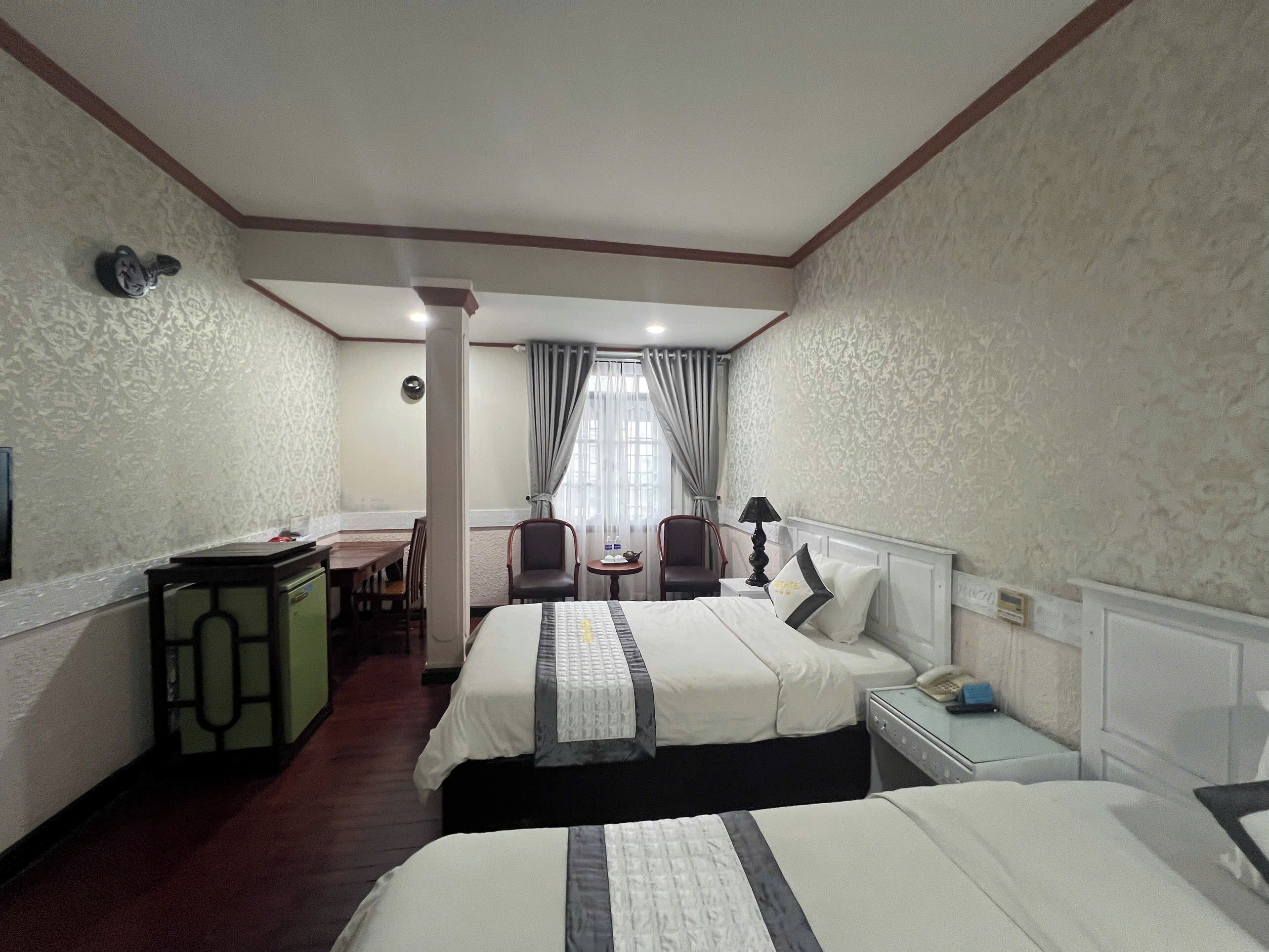 Desk, blackout curtains, free WiFi, bed sheets