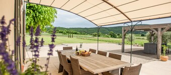Luxury villa with a large pool, tennis and sauna