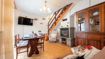 Family House, 2 Bedrooms, Mountainside (Lucy In The Sky of Gignese) | Living area | Flat-screen TV