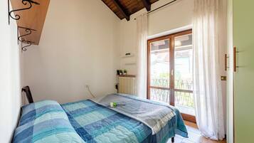 2 phòng ngủ, truy cập Internet không dây miễn phí, bộ trải giường