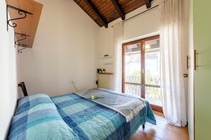 2 chambres, Wi-Fi gratuit, draps fournis