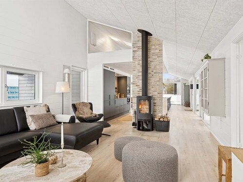 "Marinus" - 800m from the sea by Interhome