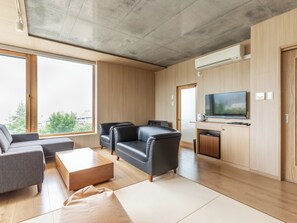 Premium Twin Room, Non Smoking (2 Semi-double beds) - Tabist Kaihorow Otaru (Otaru)