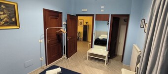Three-room apartment with 2 bathrooms for couples or families