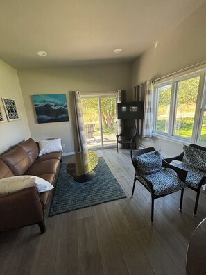 Deluxe House, Kitchen, Garden Area | Living area