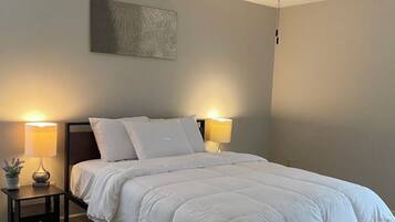 3 多间卧室、熨斗/熨衣板、WiFi、床单