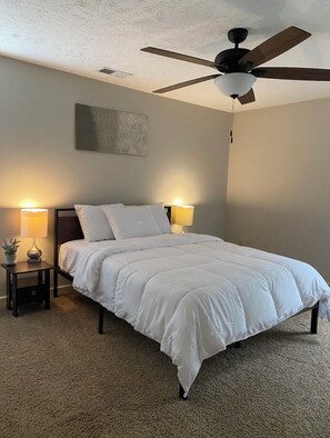 3 Schlafzimmer, Bügeleisen/Bügelbrett, WLAN, Bettwäsche