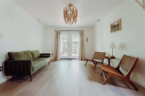 Smart-tv och eldstad