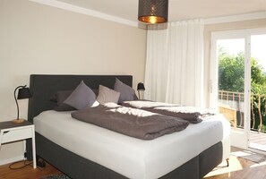1 bedroom, WiFi, bed sheets - 1 Bedroom Apartment in Lochau (Lochau)