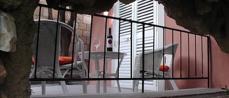 Basic-Zimmer, Terrasse, Gartenblick | Kostenloses WLAN