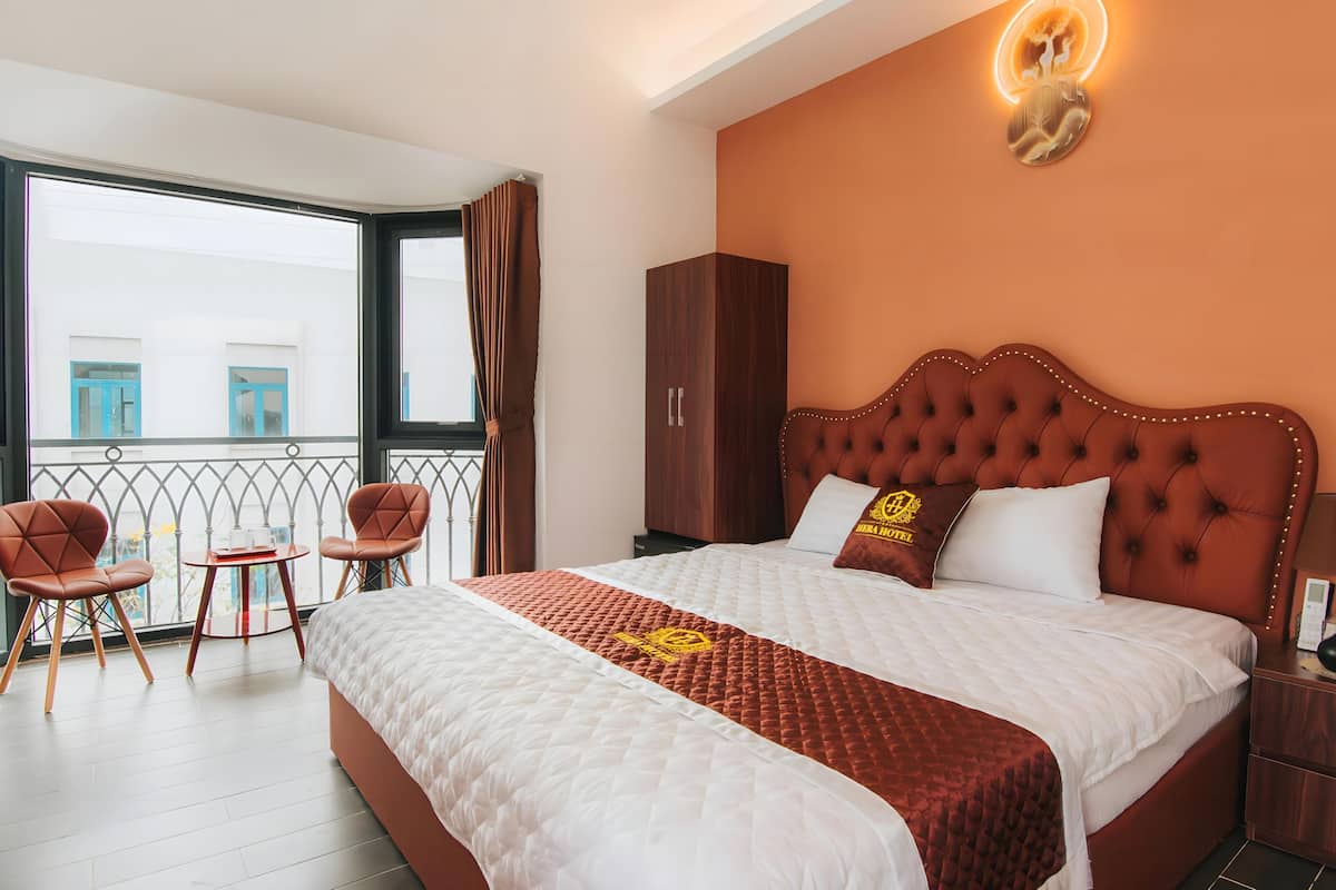 Superior tweepersoonskamer, 1 kingsize bed, uitzicht op stad | Luxe beddengoed, bedden met traagschuimmatras